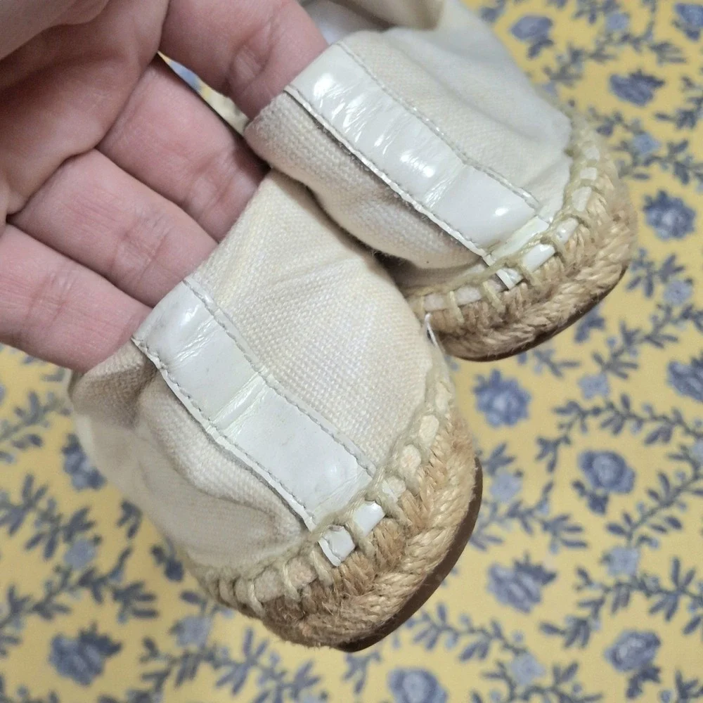 Tory Burch Espadrilles Beige Canvas Preppy Luxury Summer CottageCore Size 6